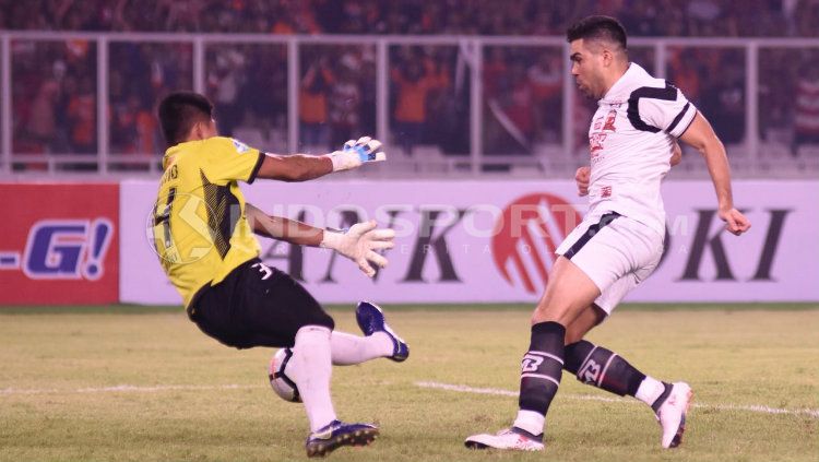 Persija vs Madura United Copyright: © INDOSPORT/Herry Ibrahim