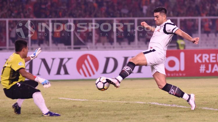 Persija vs Madura United. Copyright: © INDOSPORT/Herry Ibrahim