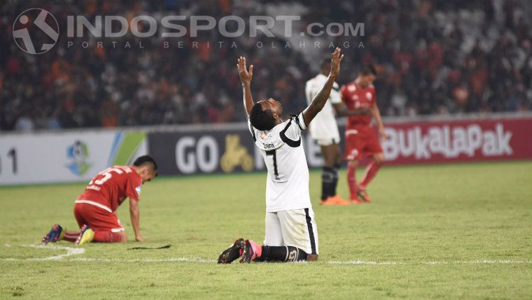 Persija vs Madura United. Copyright: © INDOSPORT/Herry Ibrahim