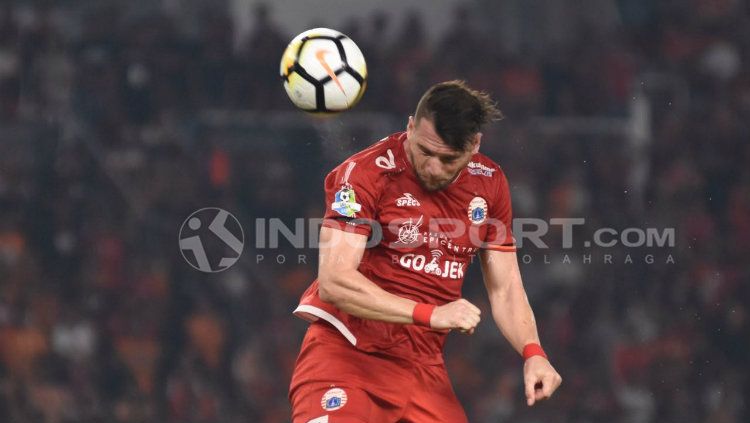 Persija vs Madura United. Copyright: © INDOSPORT/Herry Ibrahim