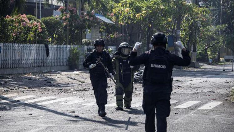 Bom Surabaya. Copyright: © CNN Breaking News