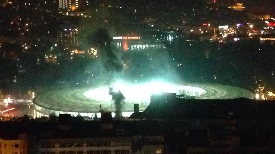 Ledakan Bom di Vodafone Arena, Turki Copyright: © INDOSPORT