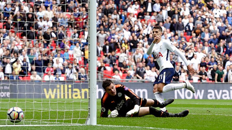 Erik Lamela dengan gol-nya. Copyright: © INDOSPORT