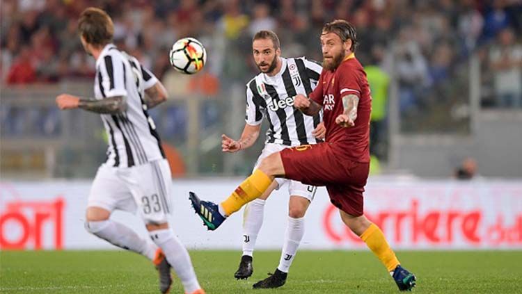 Pemain AS Roma vs Juventus. Copyright: © INDOSPORT