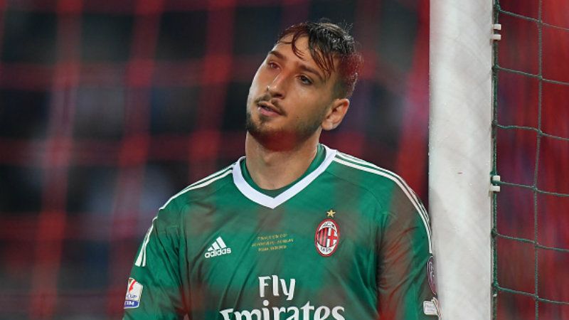 Gianluigi Donnarumma, kiper AC Milan. Copyright: © INDOSPORT