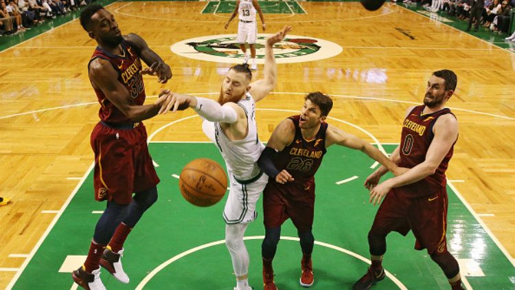 Cleveland Cavaliers vs Boston Celtics. Copyright: © INDOSPORT