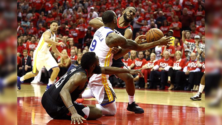 Golden State Warriors vs Houston Rockets. Copyright: © Getty Images