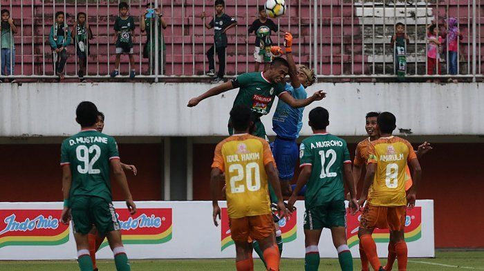 PSS Sleman vs Martapura FC Copyright: © tribunnews