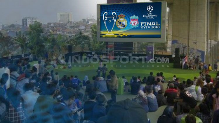 Nobar Final Liga Champions 2018. Copyright: © Indosport