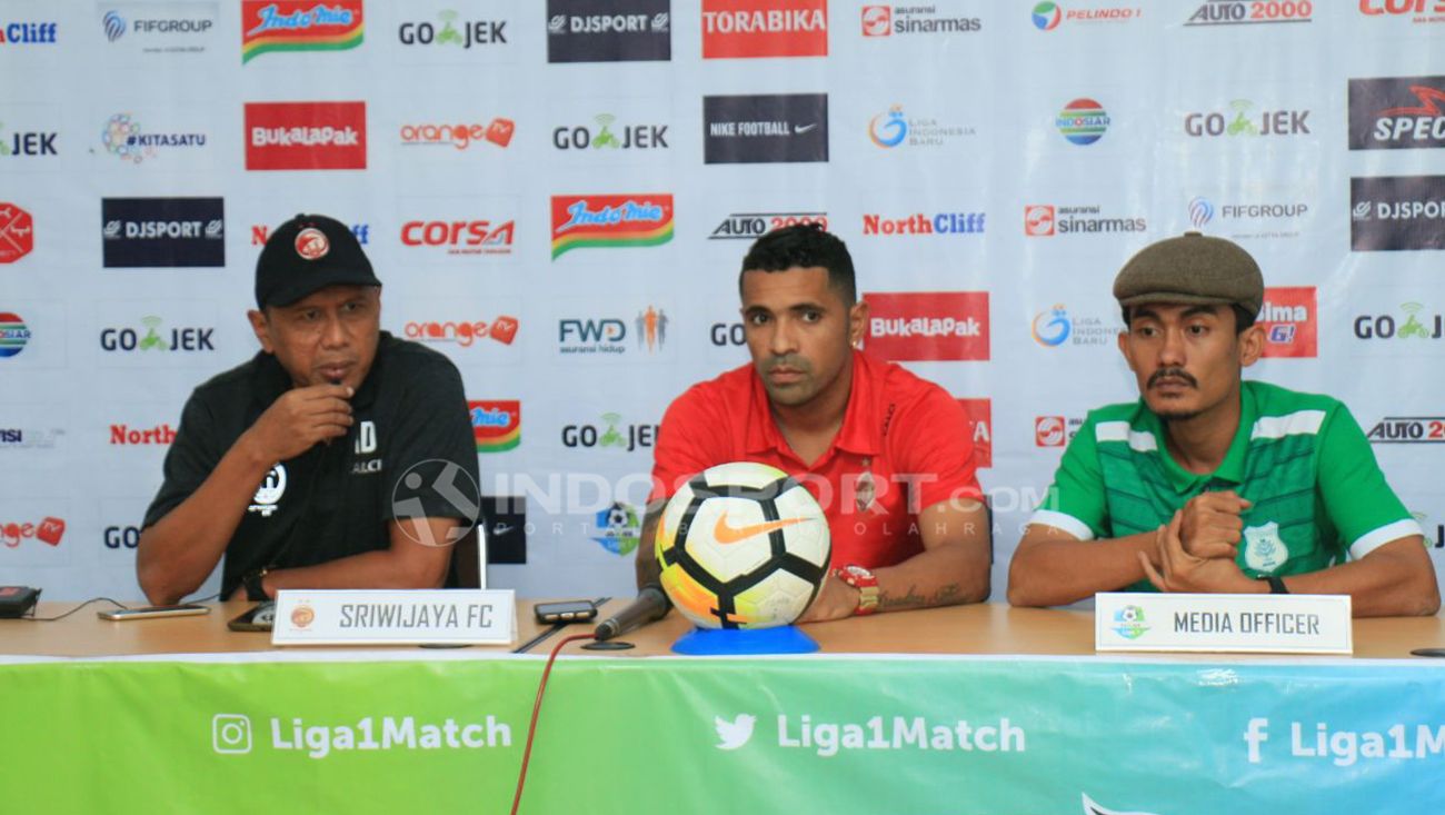 Pelatih Sriwijaya FC, Rahmad Darmawan. Copyright: © Kesuma Ramadhan/Indosport.com