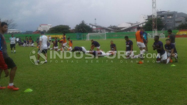 Latihan PSM Makassar. Copyright: © Wira Wahyu Utama/INDOSPORT