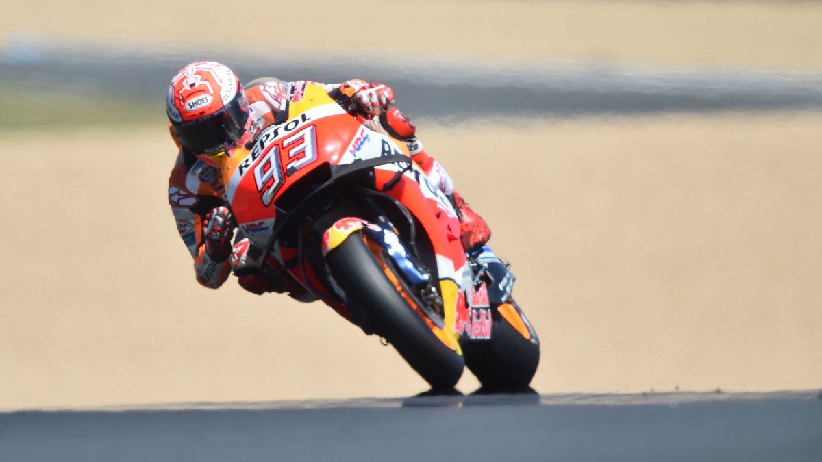 Marc Marquez tak mampu pertahankan rekor waktu yang ia catat di FP3 MotoGP Italia 2018. Copyright: © INDOSPORT