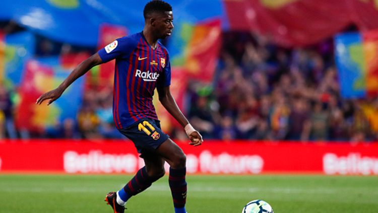 Ousmane Dembele saat tampil membela Barcelona melawan Real Sociedad. Copyright: © INDOSPORT