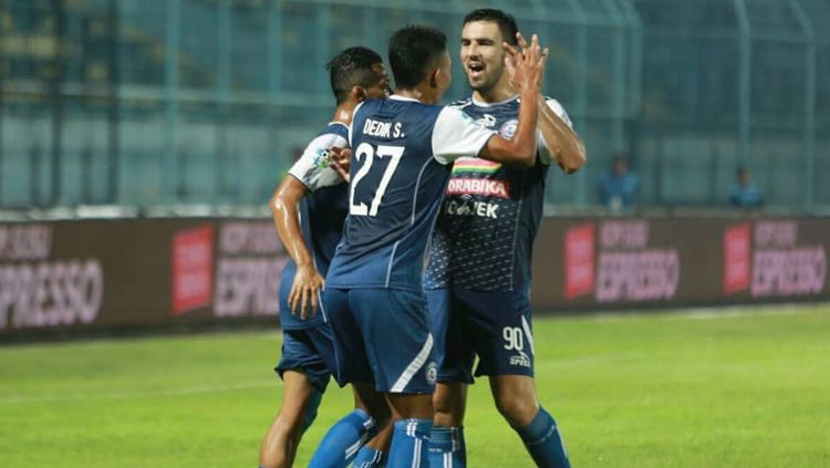 Manajer Divisi Bisnis dan Marketing Arema FC, Yusrinal Fitriandi. Copyright: © INDOSPORT/Ian Setiawan