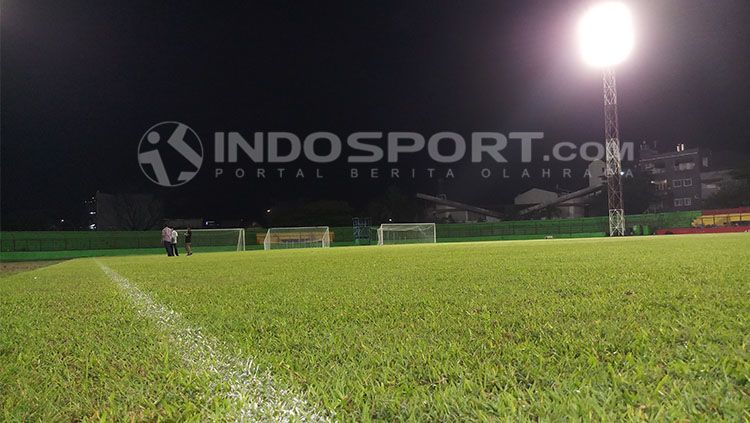 Stadion Andi Mattalata. Copyright: © Wira Wahyu Utama/INDOSPORT