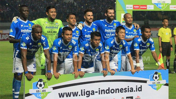 Persib vs PSM. Copyright: © Arif Rahman/INDOSPORT