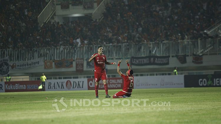 Persija Jakarta vs Persipura Jayapura Copyright: © INDOSPORT/Herry Ibrahim