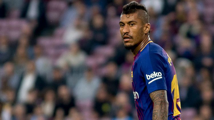 Mantan pemain Barcelona, Paulinho alami kecelakaan nahas saat sedang mengendarai mobil mewah supercar McLaren. Copyright: © Getty Image