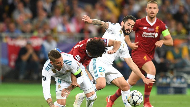 Duel Mohamed Salah dan Sergio Ramos Copyright: © Getty Image