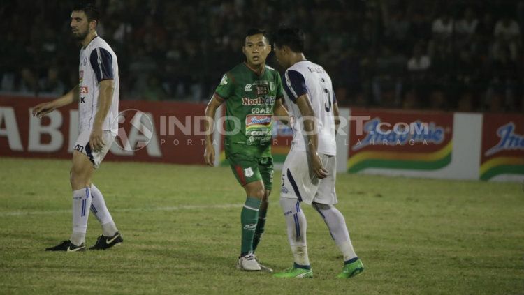 PSMS vs Arema FC. Copyright: © Kesuma Ramadhan/INDOSPORT