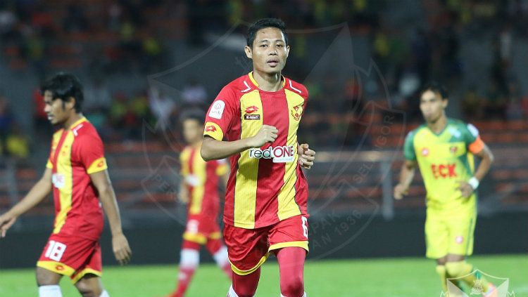 Evan Dimas saat masih memperkuat Selangor FA. Copyright: © Ofisial Selangor FA.