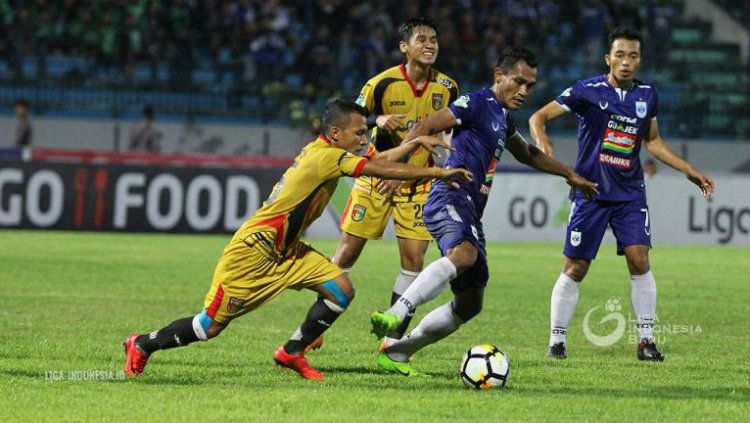 PSIS Semarang vs Mitra Kukar. Copyright: © liga-indonesia.id