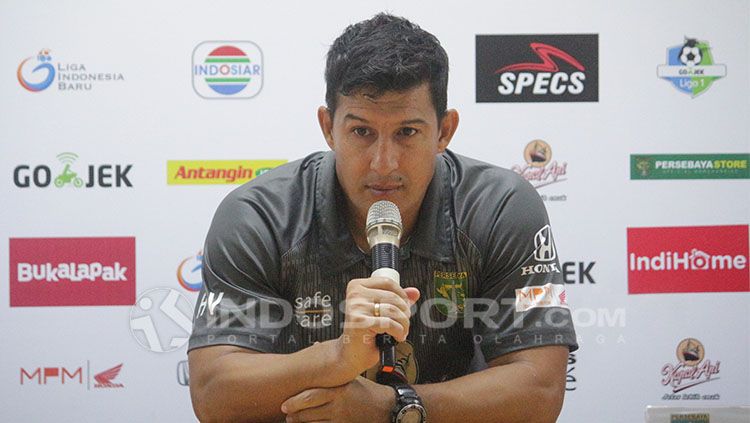 Alfredo Vera dalam konferensi pers. Copyright: © Fitra Herdian/INDOSPORT