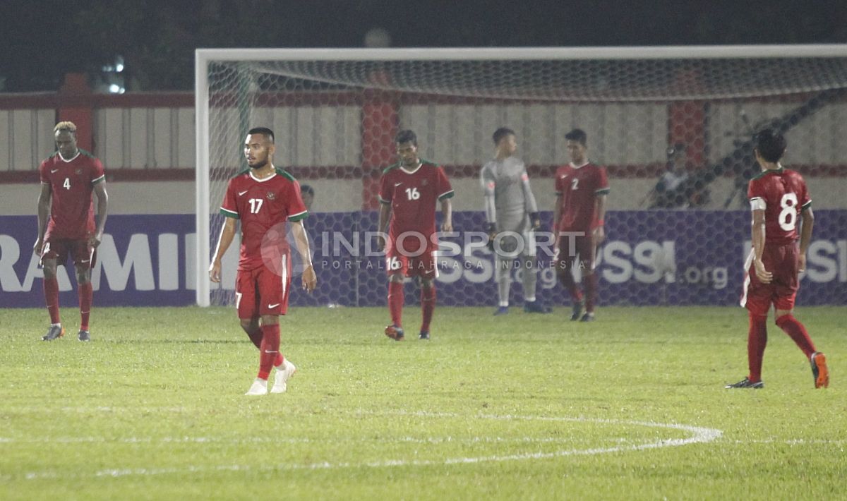 Timnas Indonesia U-23 vs Thailand U-23. Copyright: © INDOSPORT/Herry Ibrahim