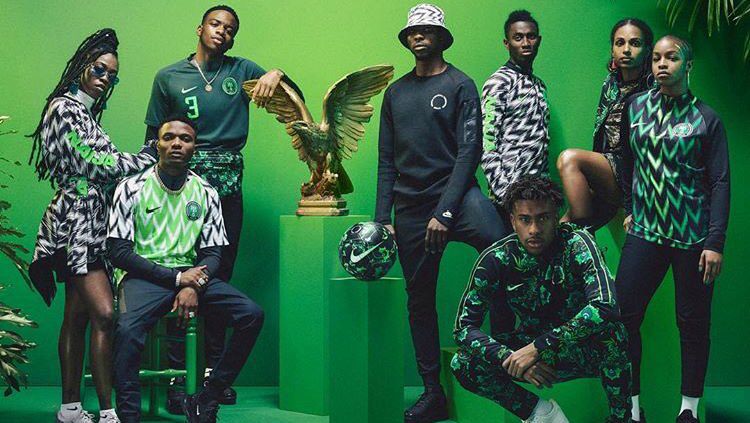 Jersey Nigeria untuk Piala Dunia 2018 langsung ludes dalam hitungan menit. Copyright: © NIKE