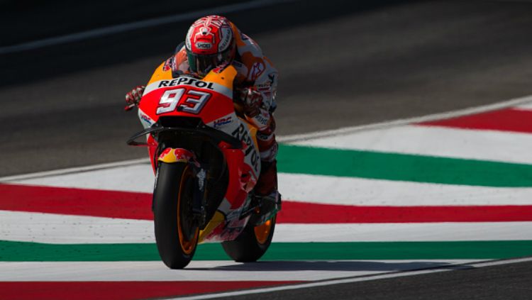 Pembalap Repsol Honda, Marc Marquez dalam balapan MotoGP Italia 2018. Copyright: © INDOSPORT