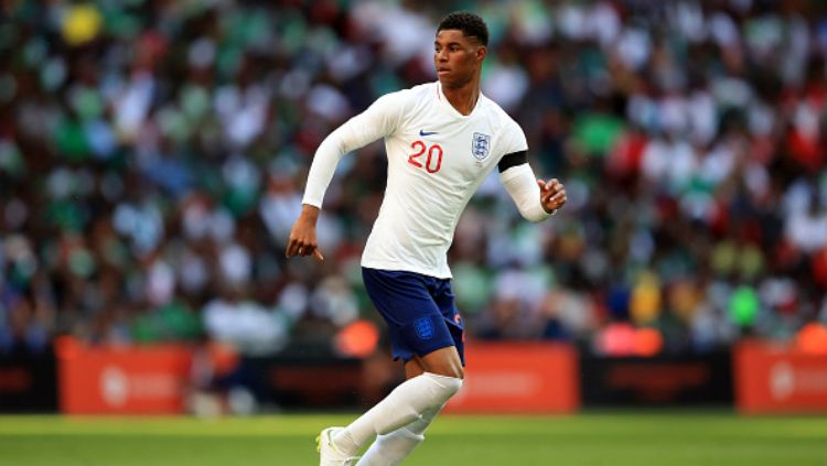 Marcus Rashford saat membela Timnas Inggris melawan Nigeria jelang Piala Dunia 2018. Copyright: © INDOSPORT