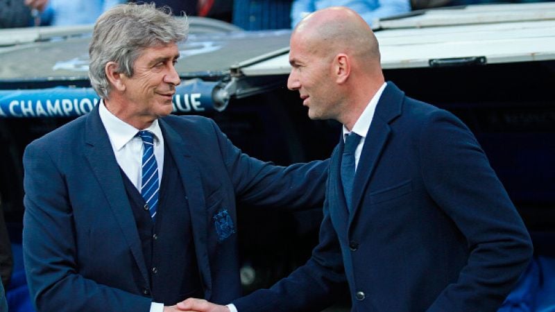 Manuel Pellegrini (kiri) dan Zinedine Zidane (kanan). Copyright: © Getty Images