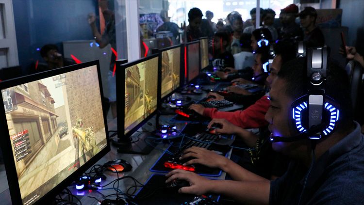 Pemerintah akan memberi dukungan untuk mengembangkan dunia eSports di Indonesia. Copyright: © Rexus