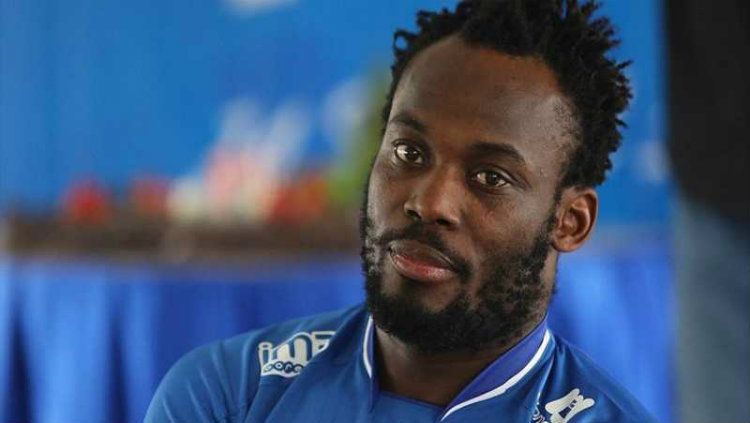 Michael Essien kala masih berseragam Persib Bandung di Liga 1 2019. Copyright: © Pikiran Rakyat/Armin Abdul Jabbar