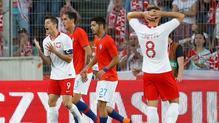 Polandia vs Chile. Copyright: © Getty Images