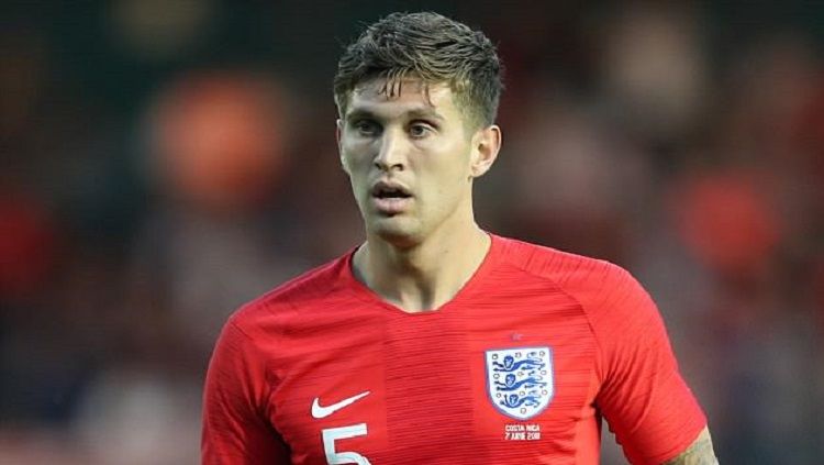 Pemain Timans Inggris, John Stones. Copyright: © dailymail.co.uk