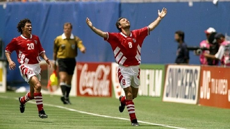 Bulgaria sempat mengejutkan pada Piala Dunia 1994. Copyright: &copy; Getty Images