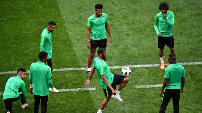 Timnas Arab Saudi menjalani latihan untuk Piala Dunia 2018. Copyright: © Getty Images