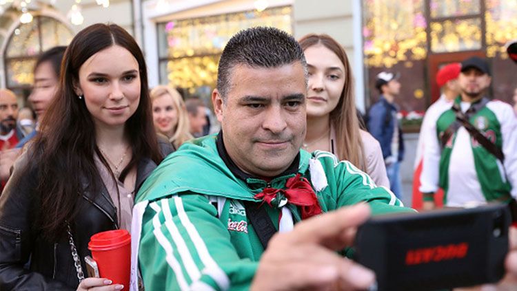 Fans Iran untuk Piala Dunia 2018 di Rusia. Copyright: © Getty Images