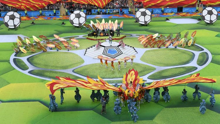 Kemeriahaan acara pembukaan Piala Dunia 2018. Copyright: © Reuters