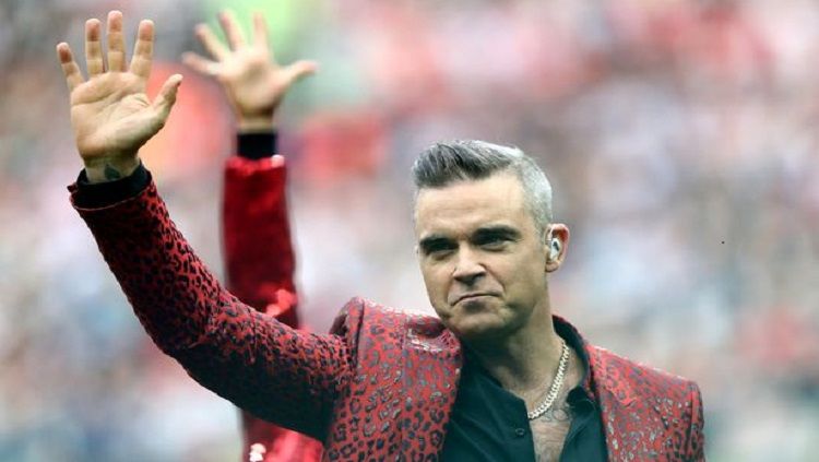 Artis Robbie Williams di pembukaan Piala Dunia 2018. Copyright: © Getty Images