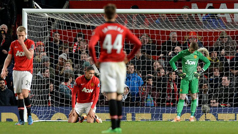 David De Gea melakukan blunder di semifinal EFL Cup 2014 vs Sunderland Copyright: © Getty Images