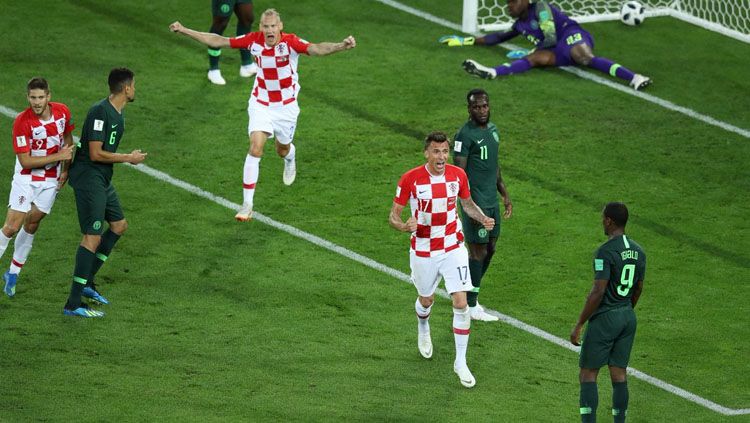 Selebrasi pemain Kroasia setelah membobol gawang Nigeria di Piala Dunia 2018. Copyright: © Twitter @OptaJoe.