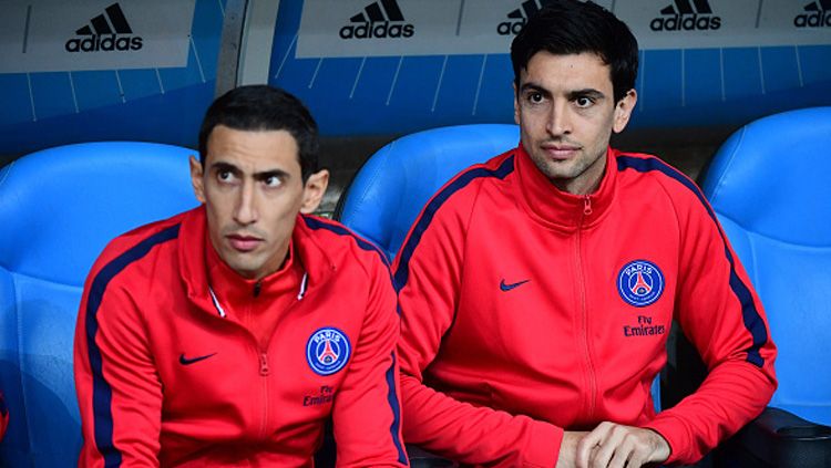 Angel Di Maria (kiri) dan Javier Pastore, dua pemain bintang PSG yang kerap duduk di bangku cadangan. Copyright: © Getty Images