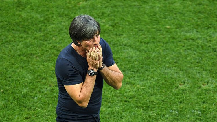 Joachim Low tak percaya dengan hasil yang didapat oleh Timnas Jerman saat dibekuk oleh Timnas Meksiko. Copyright: © Getty Images