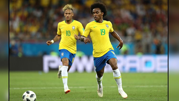 Willian, gelandang serang Timnas Brasil. Copyright: © INDOSPORT