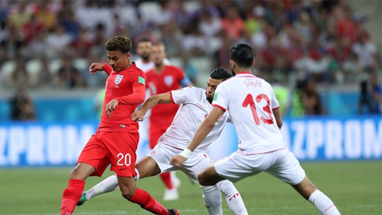 Situasi jalannya pertandingan babak pertama Tunisia vs Inggris di Piala Dunia 2018. Copyright: © FIFA.com