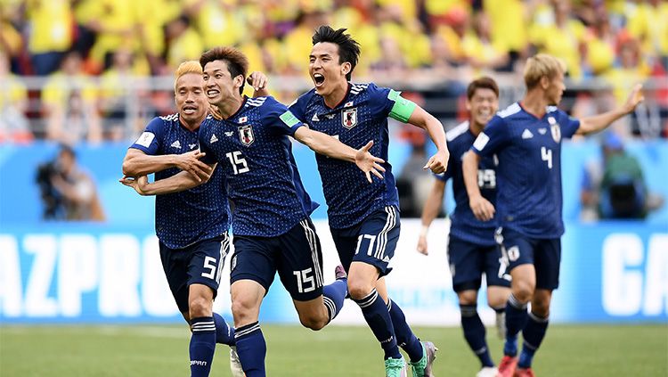 Selebrasi pemain Jepang usai mengalahkan Kolombia di Piala Dunia 2018. Copyright: © Getty Images