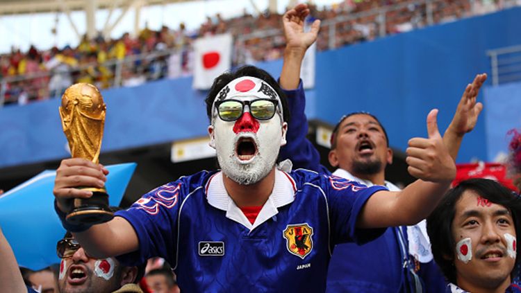 Suporter Jepang unik Copyright: © Getty Images