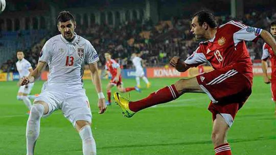 Armenia vs Serbia kualifikasi Piala Dunia 2018 Copyright: © SunduL.com